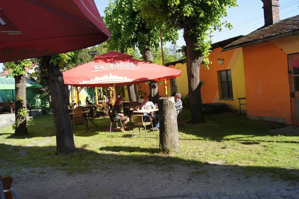 Penzion Modrý Jelen Vidnava Exterior foto